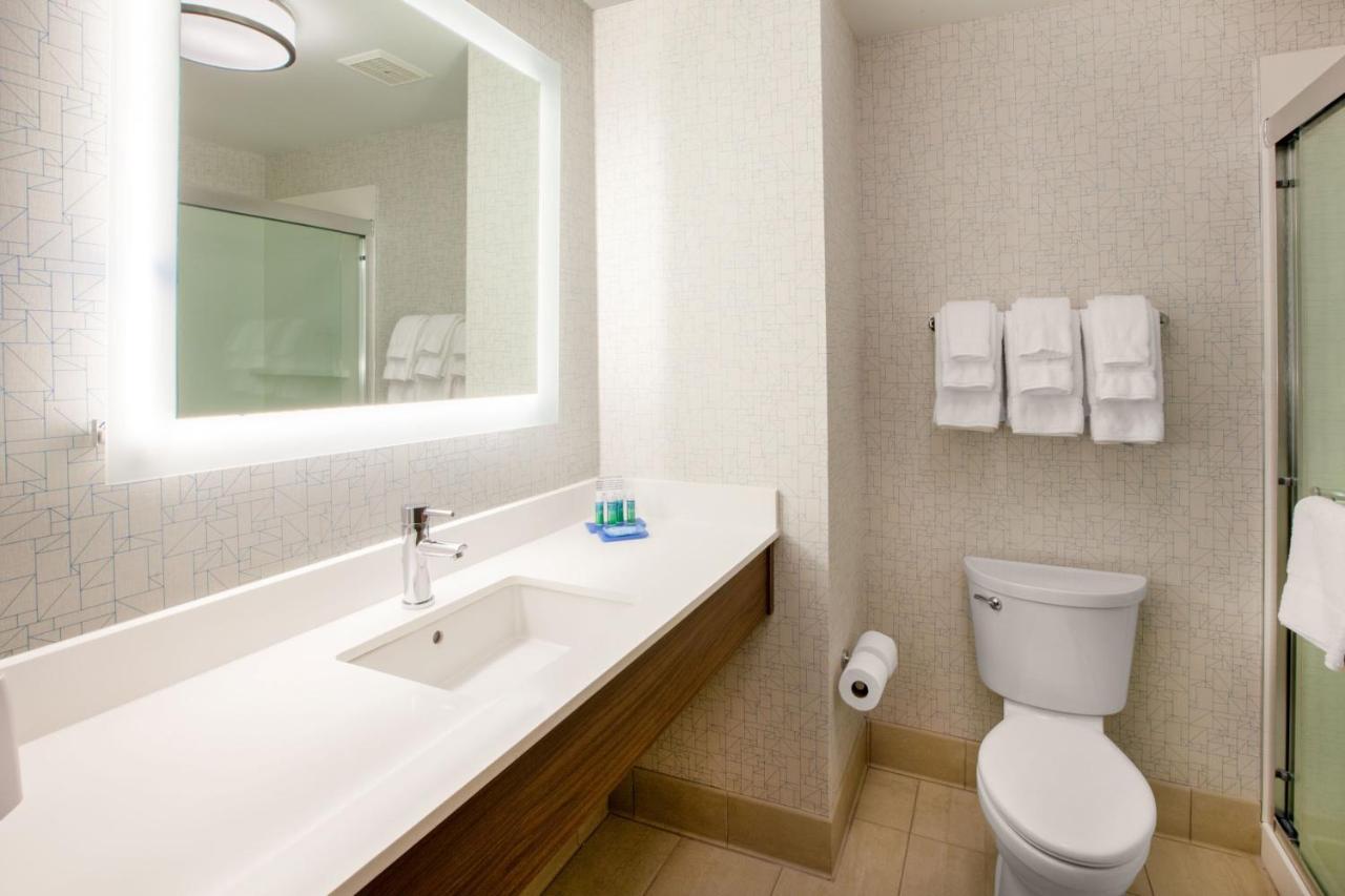Holiday Inn Express & Suites Del Rio By Ihg Екстер'єр фото