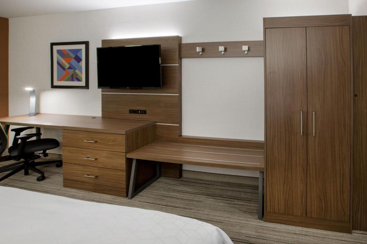 Holiday Inn Express & Suites Del Rio By Ihg Екстер'єр фото