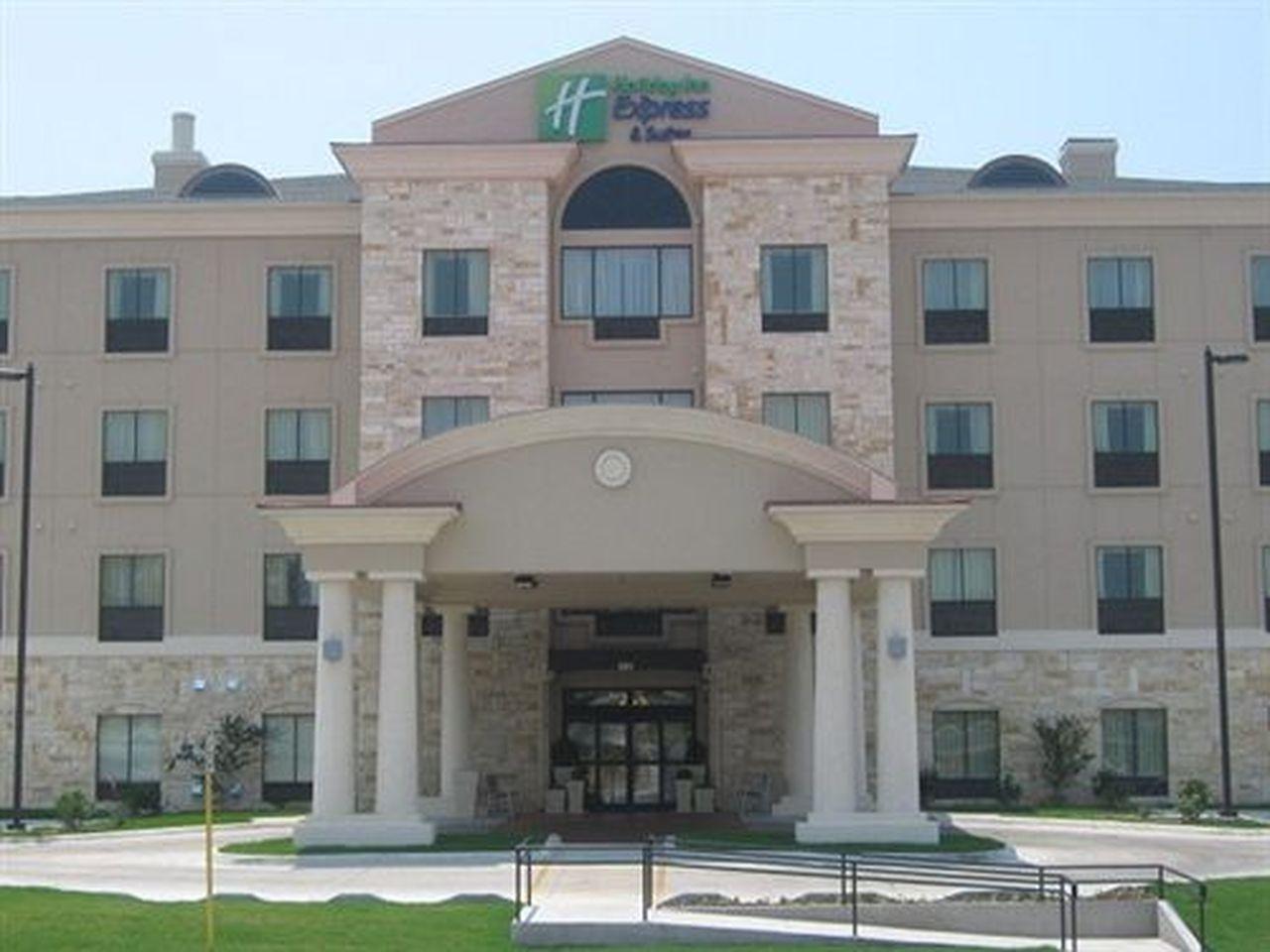 Holiday Inn Express & Suites Del Rio By Ihg Екстер'єр фото