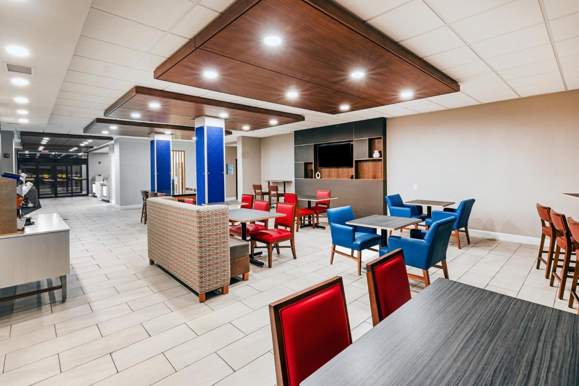 Holiday Inn Express & Suites Del Rio By Ihg Екстер'єр фото