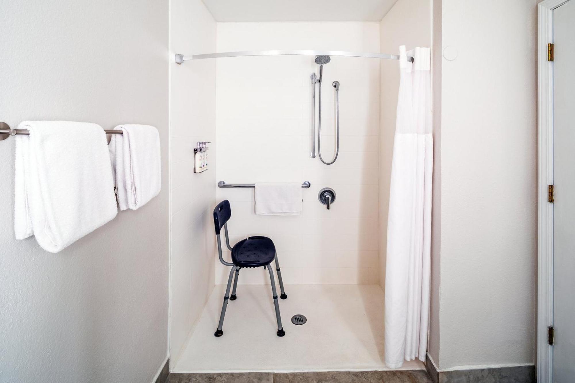 Holiday Inn Express & Suites Del Rio By Ihg Екстер'єр фото